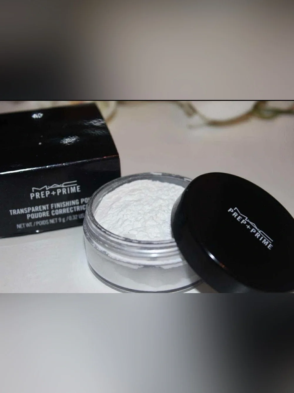 MAC Prep + Prim  Transparent Finishing Powder- Translucent